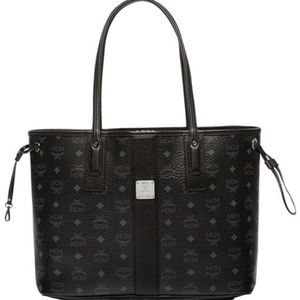 MCM Medium Reversible Liz Shopper, w/ Zipper Pouch & Dust Bag